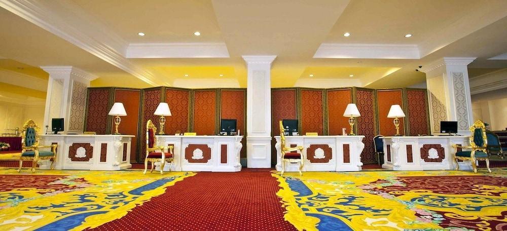 Royal Congress Hotel Kiev Dış mekan fotoğraf