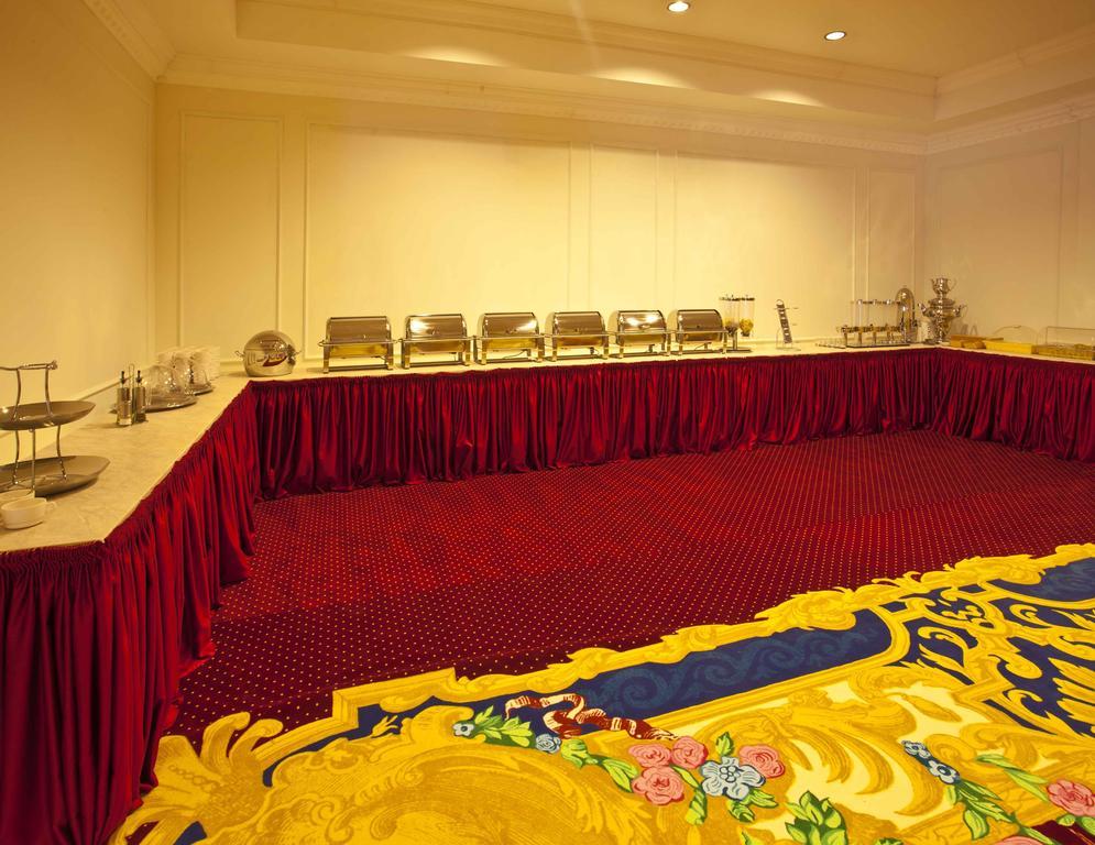 Royal Congress Hotel Kiev Dış mekan fotoğraf
