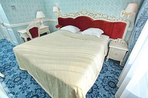 Royal Congress Hotel Kiev Oda fotoğraf